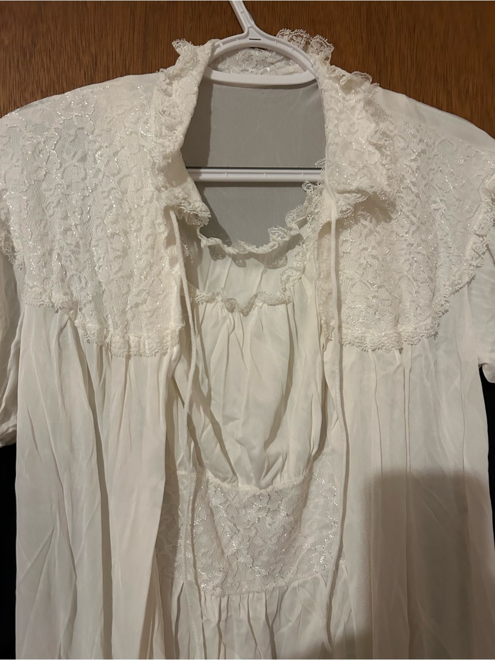 Ivory Lace-Trim Women's Night Chemise with Ruffle Collar